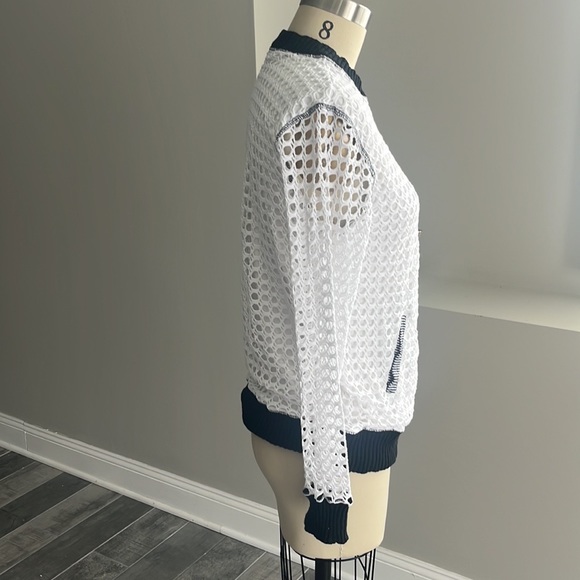 PETE COLLECTION ZIPPER TOP - Picture 2 of 6